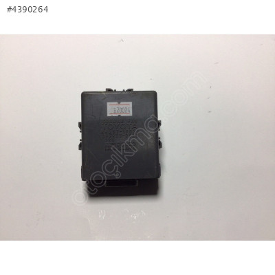 Toyota MR2 Sogutma Fanı Rölesi 89257-17020