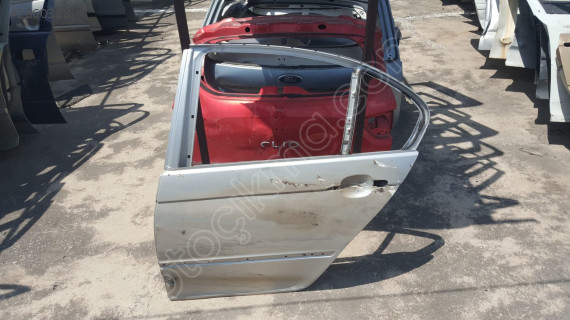 BMW E46 3 SERİSİ ÇIKMA SOL ARKA KAPI ORJİNAL