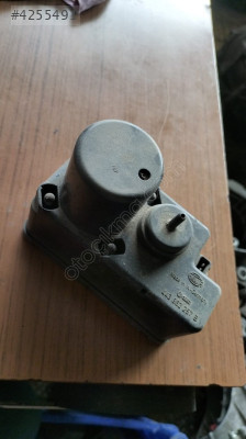 AUDI 80 90 100 4000 5000 merkezi kilit pompası  443862257B