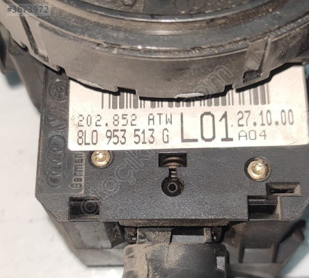 AUDİ A3 SİNYAL KOLU 8L0953513G