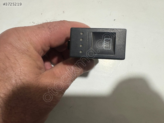 VOLKSWAGEN POLO ARKA CAM REZİSTANS DÜĞMESİ