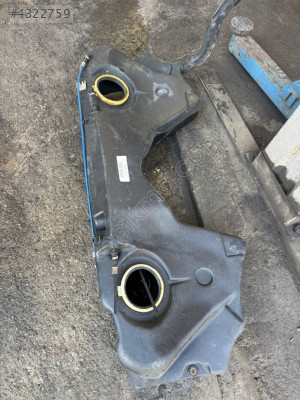 BMW E39 BENZİN DEPOSU