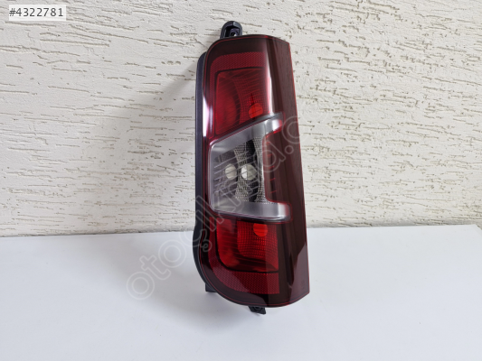 PEUGEOT RİFTER CİTROEN BERLİNGO SAĞ ARKA STOP SIFIR 2018-2022