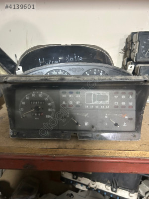 Lancia Y10 gösterge paneli