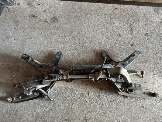 Ford escort alt beşik ön travers