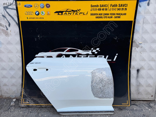 VOLKSWAGEN ARTEON SAĞ ARKA KAPI ÇIKMA ORİJİNAL