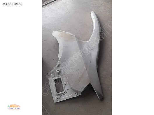 JETTA ARKA ÇAMURLUK ÜNALLAR OTO YEDEK PARÇADA