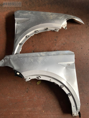 VOLKSWAGEN T-CROSS SAĞ SOL ÇAMURLUK