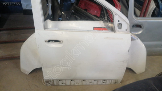 dacia dokker sağ ön kapı