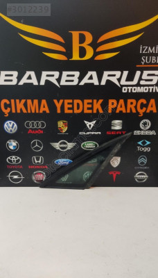 4H4845300 AUDİ A8 SAĞ ARKA KELEBEK CAMI ÇIKMA