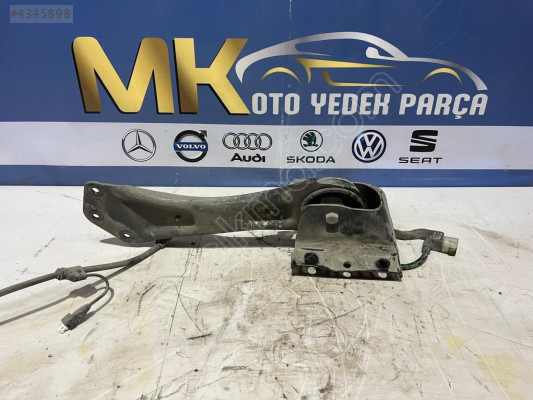 MERCEDES CLA 180-200 W118 SAĞ ARKA TABLA