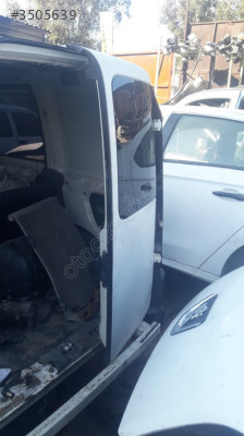 2006-2008 doblo bagaj kapağı sökme