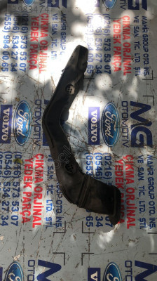 FORD FOCUS 2.5 HAVA FİLTRE BORUSU ORJ SÖKME 7M51-9E635-BC