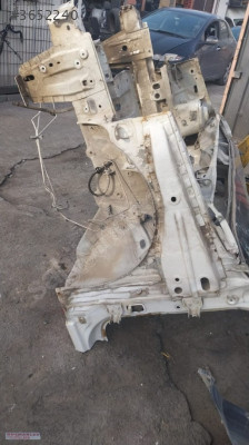 DACİA LOGAN MCV SAĞ ŞASİ GÜÇMANLAR 05386021168