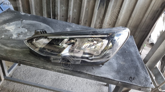 Ford focus 2020 model sol on far