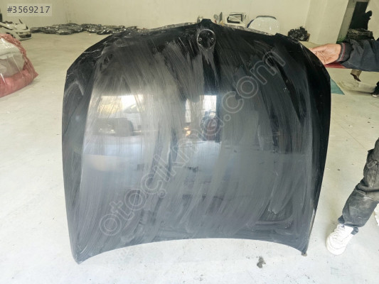 BMW 3 SERİSİ E90 SİYAH MOTOR KAPUTU ORJINAL