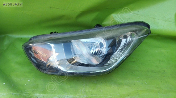 hyundai i20 sol far