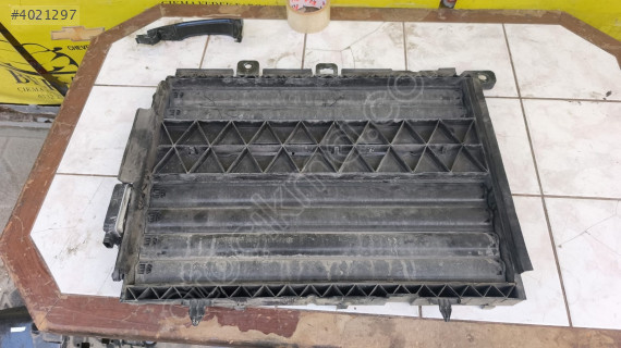 OPEL CORSA F HAVA YÖNLENDİRİCİ ÇIKMA ORJİNAL YEDEK PARÇA