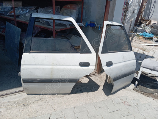 Ford Escort Sol arka kapı
