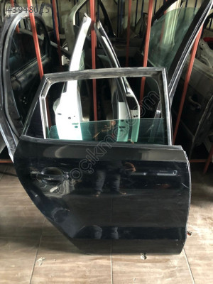 ÇIKMA HATASIZ VOLKSWAGEN POLO SAĞ ARKA KAPI
