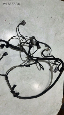 240124959R 2010 RENAULT KANGOO 3 ÖN PARK SENSÖR TESİSATI