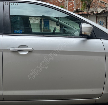 FORD FOCUS GRİ 2.5 SAĞ ÖN KAPI YİĞİT OTO ANKARA