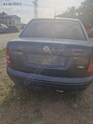2007 skoda octavia arka bagaj kapağı