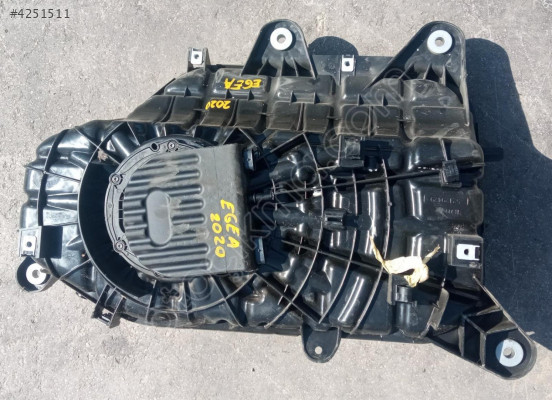 fiat egea 2020 1.3 çıkma orjinal adblue deposu (son fiyat)