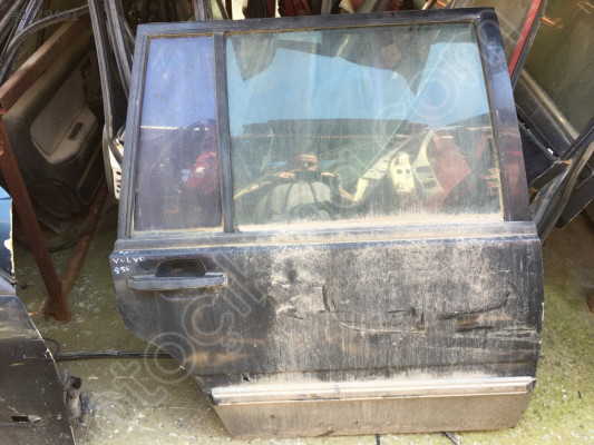 Volvo 850 Sağ Arka Kapı Camı Kelebek Camı Dış Açma Kolu