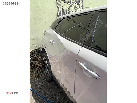 PEUGEOT 2008 SAĞ ARKA KAPI DOLU SÖKME HATASIZ SEDEFLİ BEYAZ