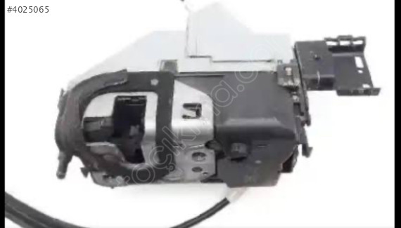 citroen c5 aircross kapı kilidi sağ 1638458980