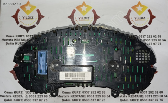 ​​​​​​​AUDI A3 CIKMA GOSTERGE SAATI 8P0920951R