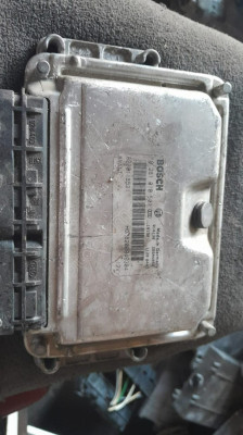 Clio 1.9 motor beyni çıkma