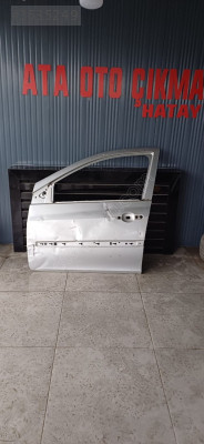 Renoult Clio 3 sol kapı
