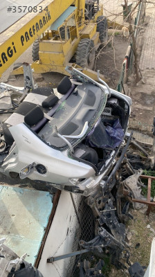 TOYOTA COROLLA SOL ARKA ÇAMURLUK GÜÇMANLAR