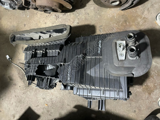 OPEL İNSİGNİA KALORİFER KAZANI