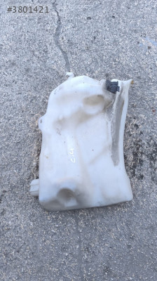 Citroen C4 Silecek Suyu Deposu
