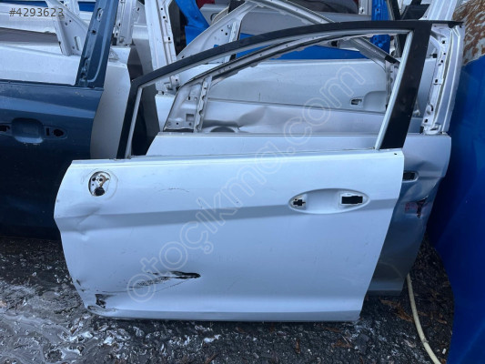 MİRİM OTODAN FORD FİESTA SOL ÖN KAPI
