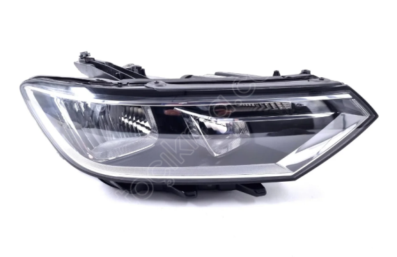 PASSAT B8 SAĞ FAR HATASIZ 3G1941005
