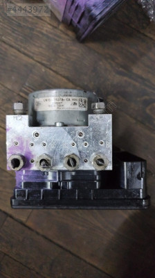 LN15-2B373-CA FORD FİESTA ABS BEYNİ