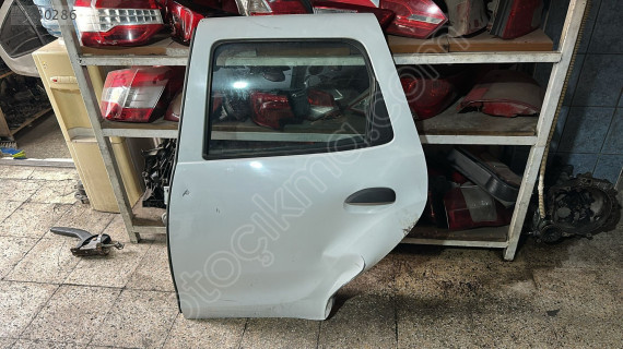 2015-2019 DACİA DUSTER SOL ARKA KAPI ORJ ÇIKMA