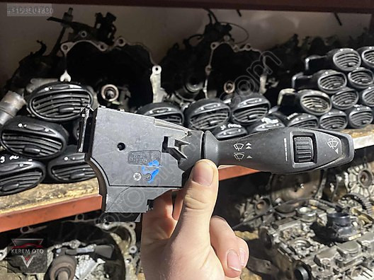 FORD FİESTA SİLECEK KOLU