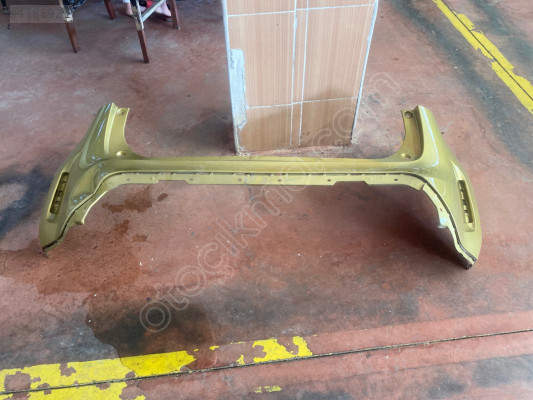 2020-2024 TOYOTA YARİS CROSS ARKA TAMPON