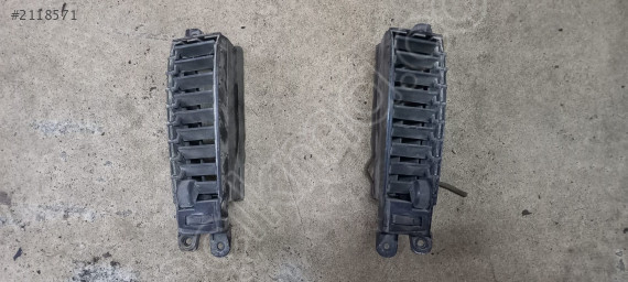 Ranger orta difüzörler sağ sol çıkma orj OEM UR58GM911