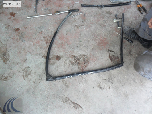 HONDA ACCORD 2007 ÇIKMA SOL ARKA CAM FİTİLİ