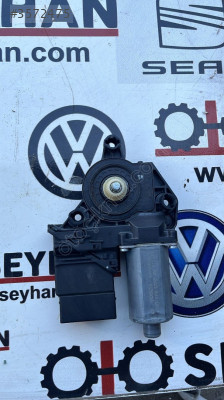 5K095974D golf 6 sağ arka kapı cam motoru