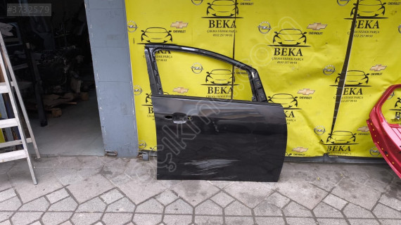 OPEL ASTRA J SAĞ ÖN KAPI SİYAH ÇIKMA ORJİNAL YEDEK PARÇA