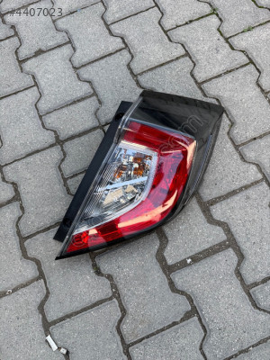 Honda civic fk7 sağ arka stop hatasız orijinal