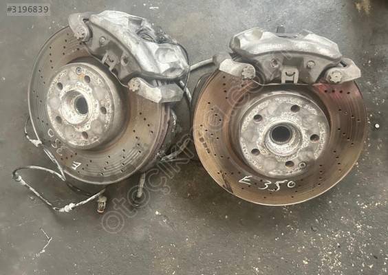 MERCEDES W212 SAĞ SOL TAŞIYICI ORJİNAL ÇIKMA PARÇA