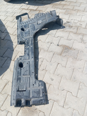 WW T7.Şase kapağı alt 7LA825101D